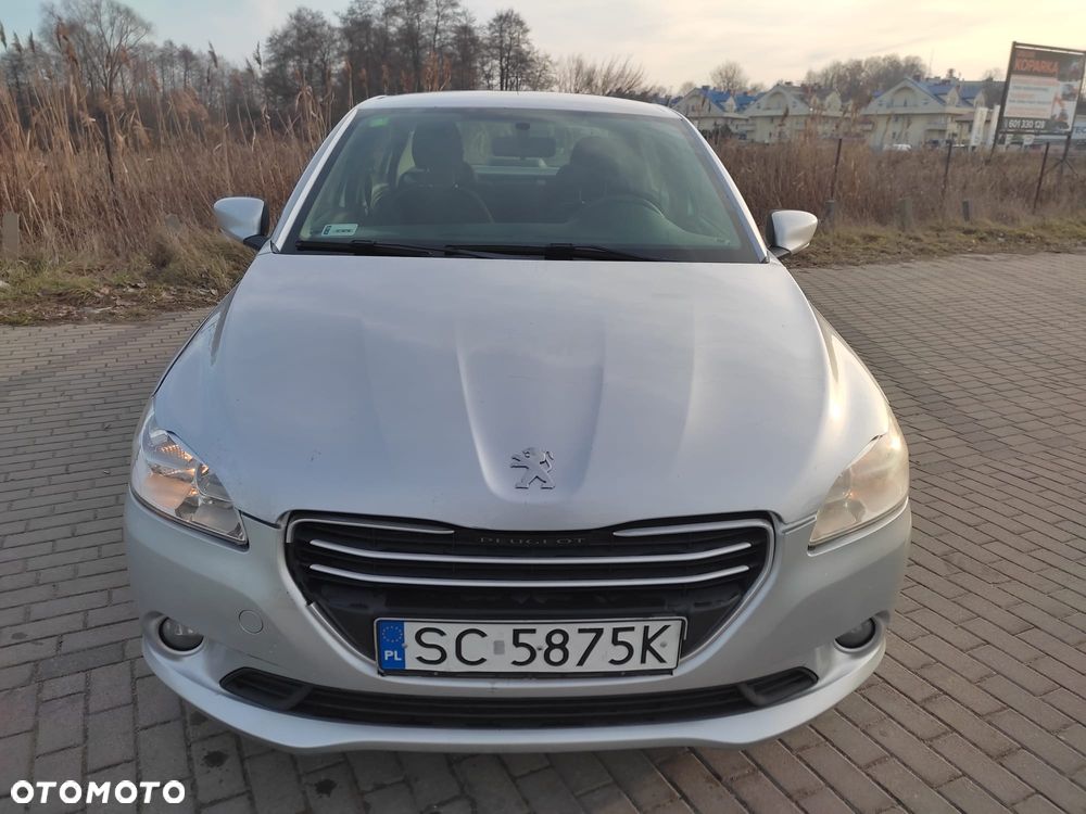 Peugeot 301 1.6 HDi Active - 2