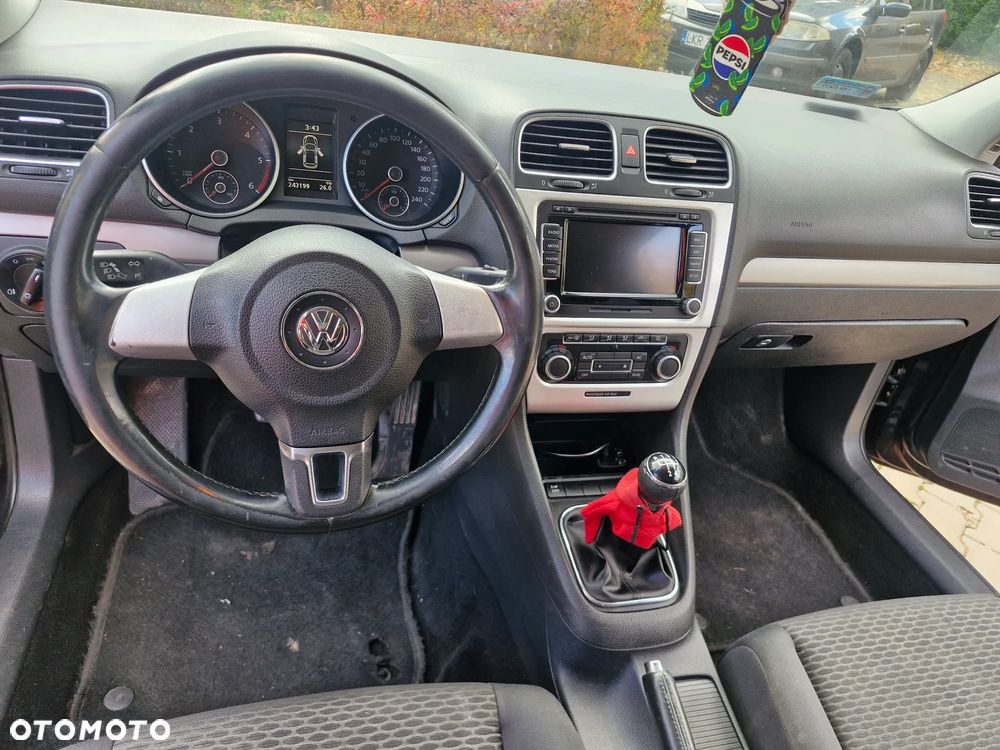 Volkswagen Golf 1.6 TDI DPF BlueMotion - 6