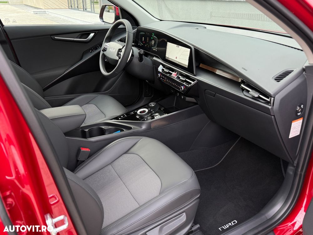 Kia Niro 1.6 GDI HEV 2WD OPF Aut. Vision - 32