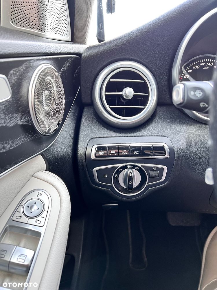 Mercedes-Benz Klasa C 220 (BlueTEC) d 7G-TRONIC - 19