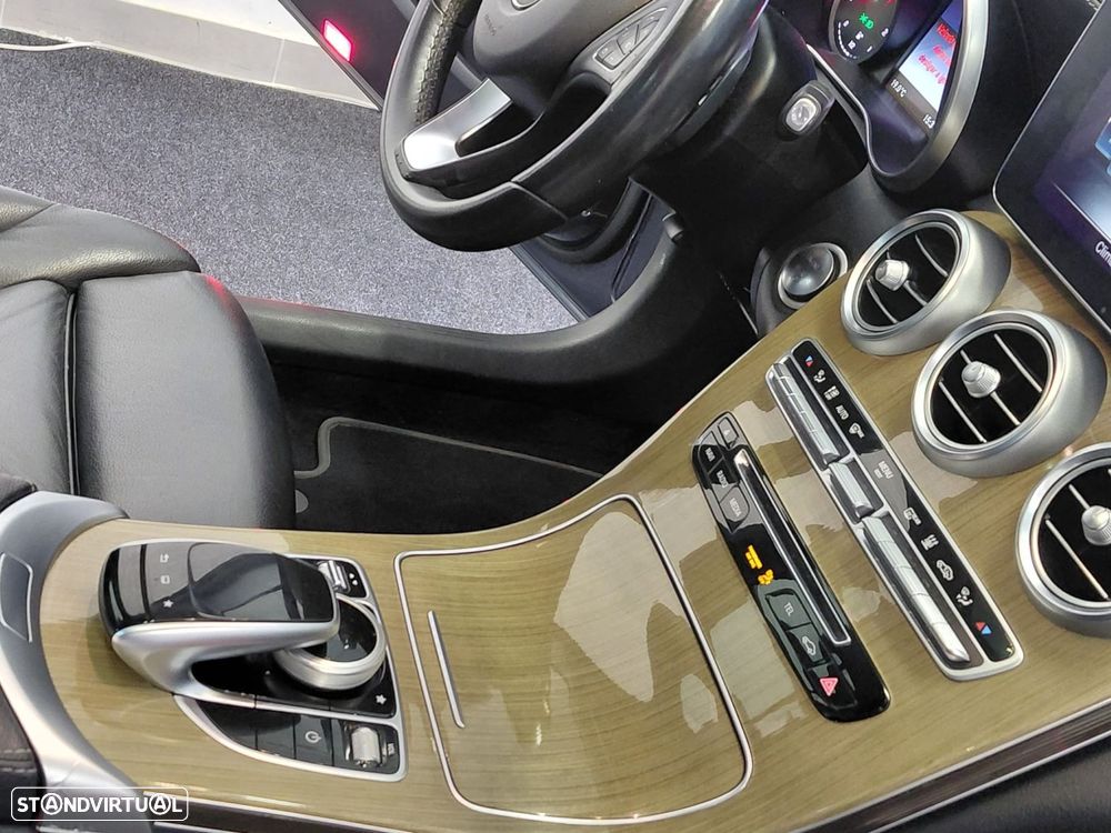 Mercedes-Benz C 350 - 33