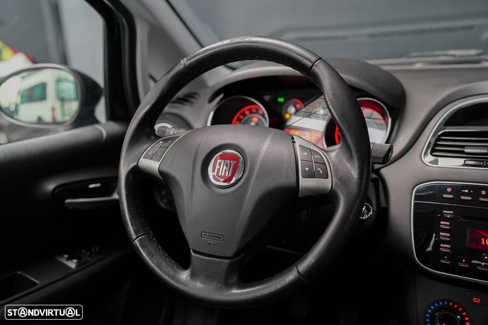 Fiat Punto 1.3 M-Jet Lounge S&S - 10