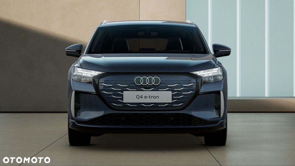 Audi Q4 e-tron - 5