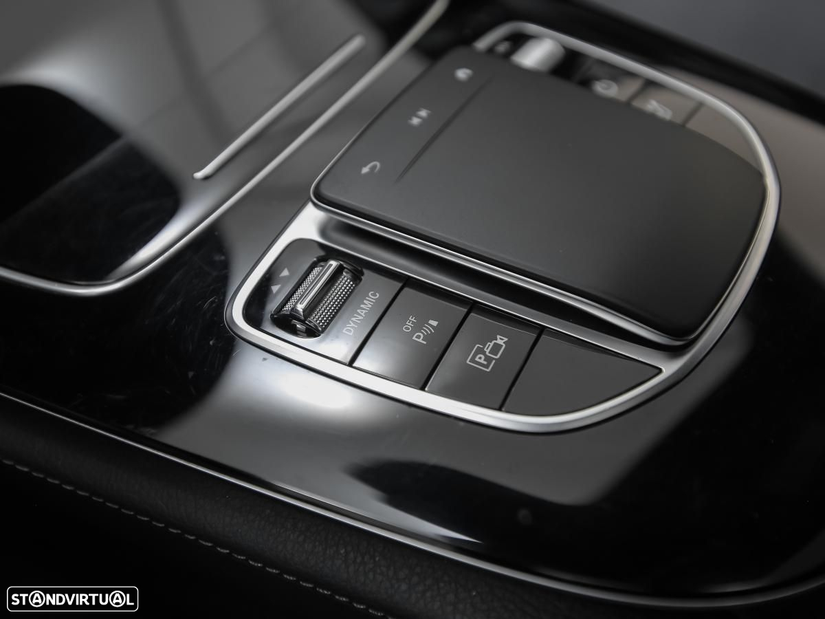 Mercedes-Benz E 300 de Exclusive Line - 23