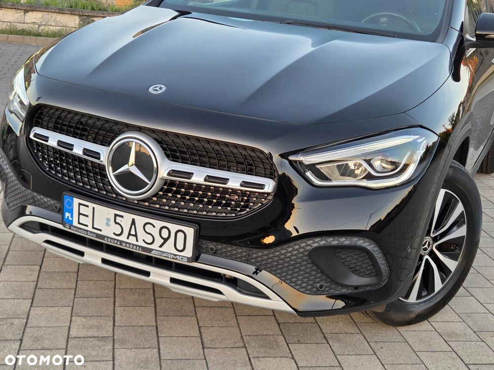 Mercedes-Benz GLA 200 Business Edition - 22