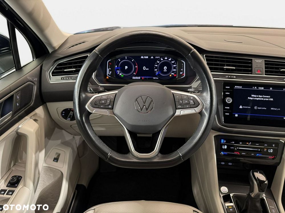 Volkswagen Tiguan Allspace - 22