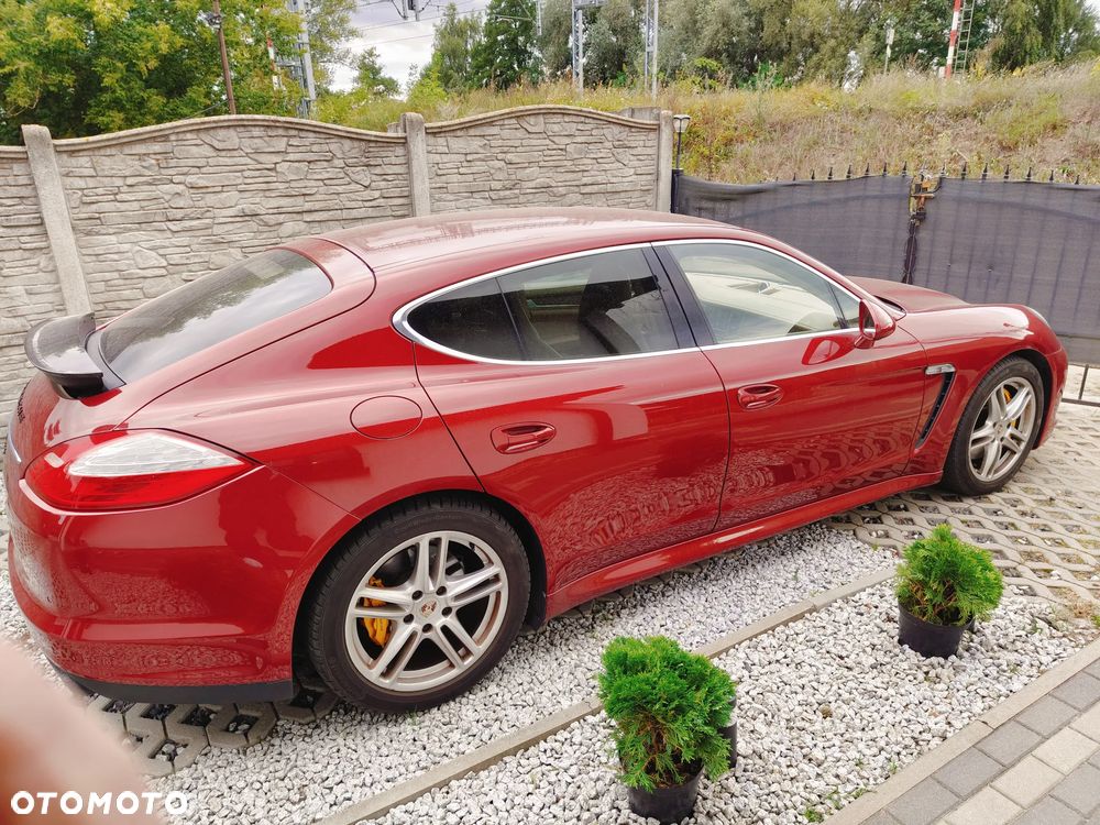 Porsche Panamera 4S - 6