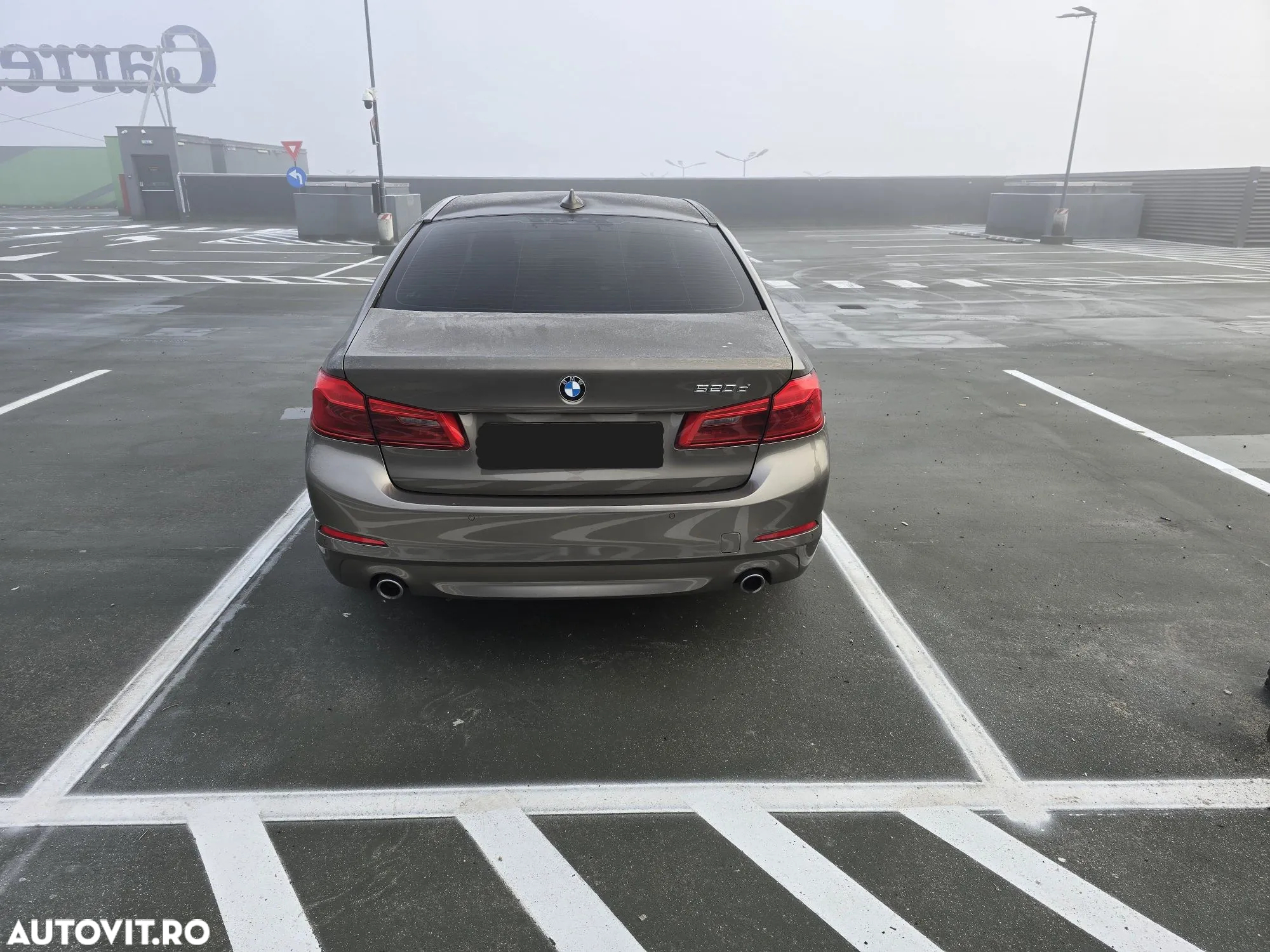BMW Seria 5 520d AT - 6
