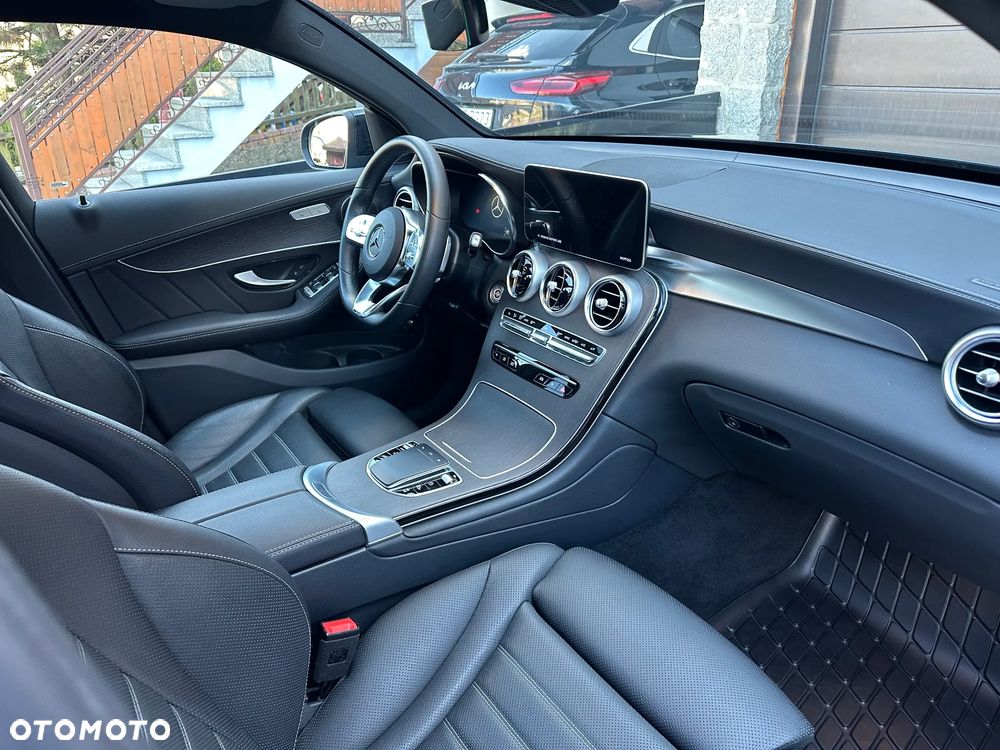 Mercedes-Benz GLC - 14