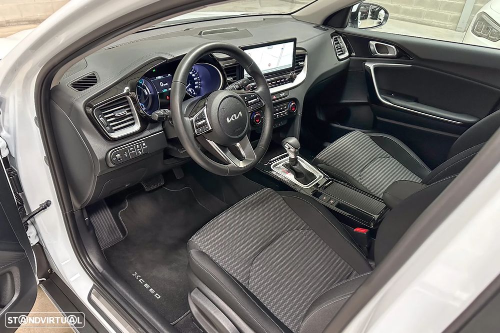 Kia XCeed 1.6 GDi PHEV Drive - 9