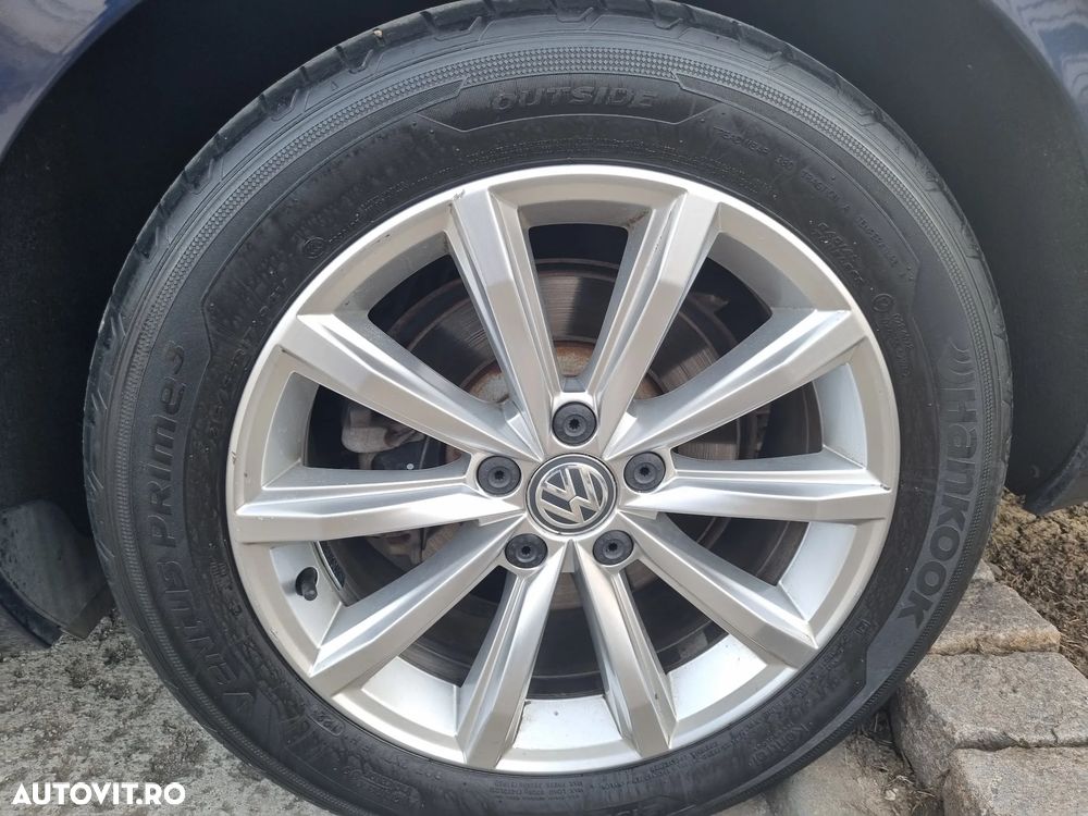 Volkswagen Passat 2.0 TDI DSG 4Motion Highline - 23