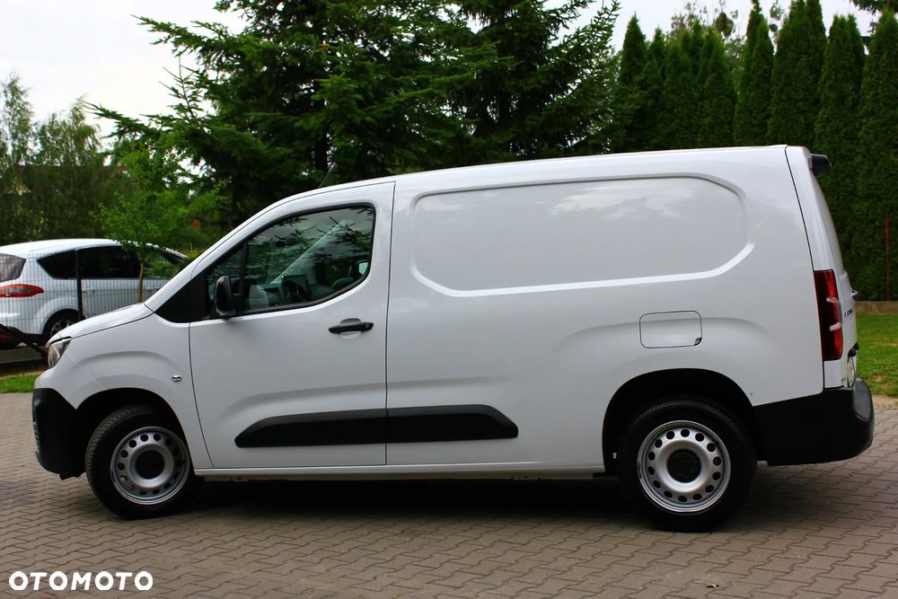 Peugeot PARTNER 1.5HDI 130KM AUTOMAT 8 BIEGÓW LONG DŁUGI 3 OSOBOWY PERFEKT AUTO NAVIGACJA KAMERY,ASYSTENTY,VF23% - 8