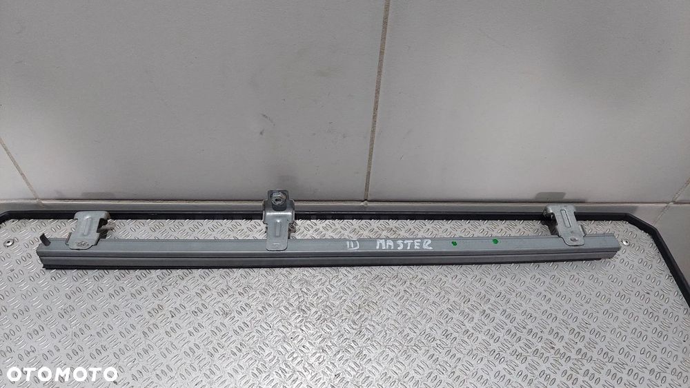 PROWADNICA SZYBY DRZWI PRAWY PRZÓD RENAULT MASTER III - IV 3-4 NR 8200683411 - 1