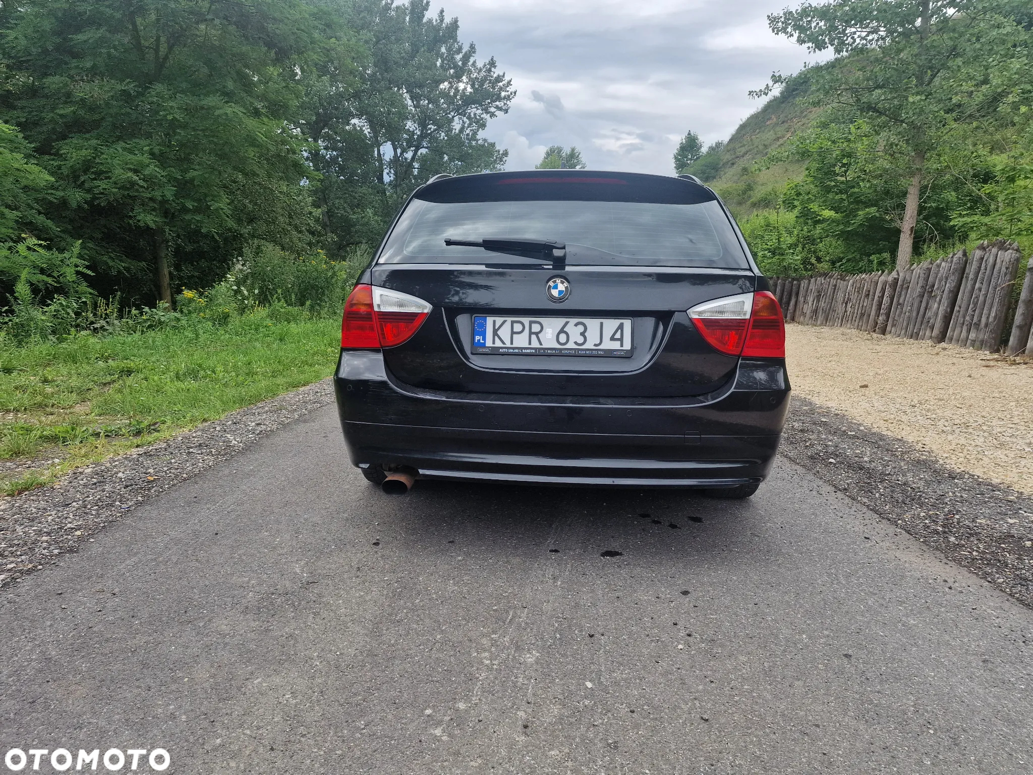 BMW Seria 3 320i - 8