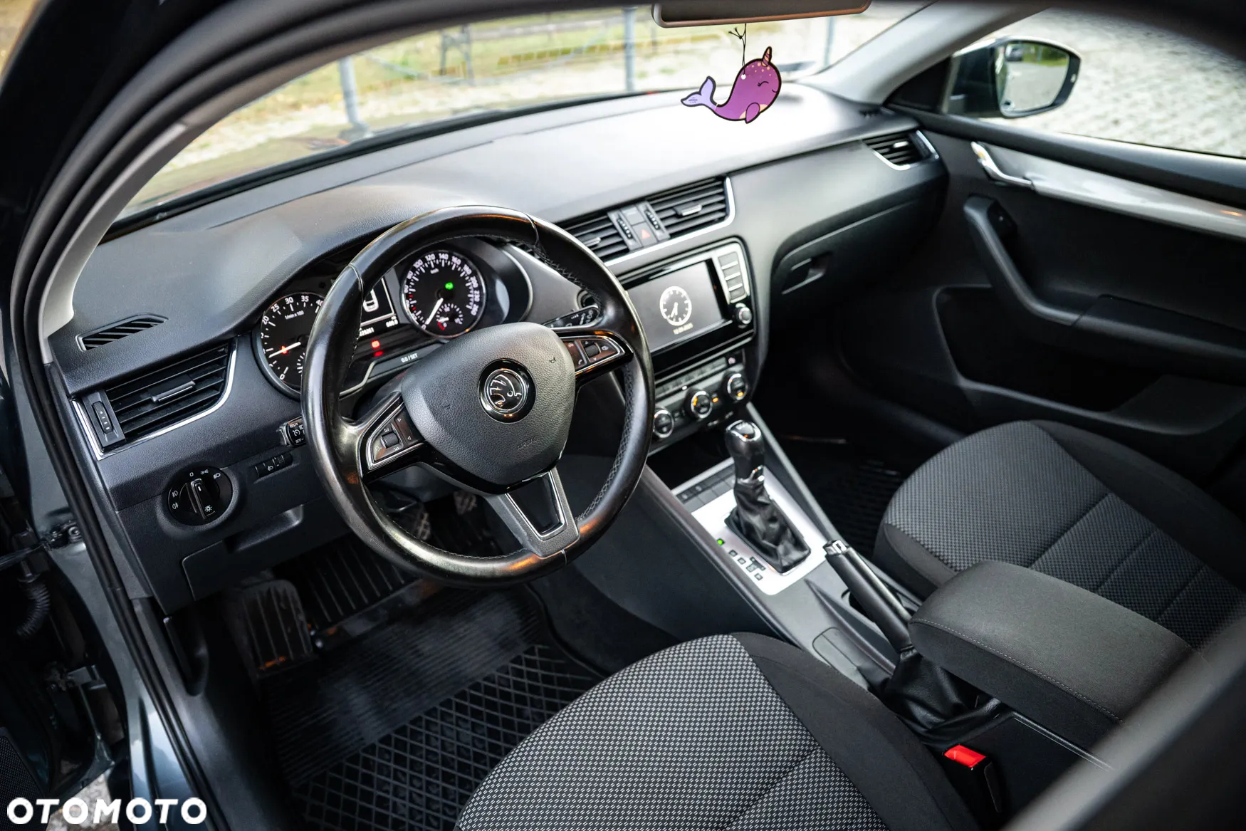 Skoda Octavia 2.0 TDI Ambition DSG - 8