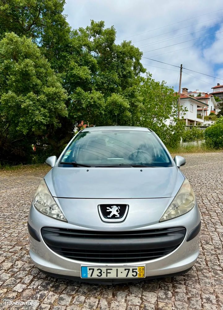Peugeot 207 1.4 HDi Trendy - 3