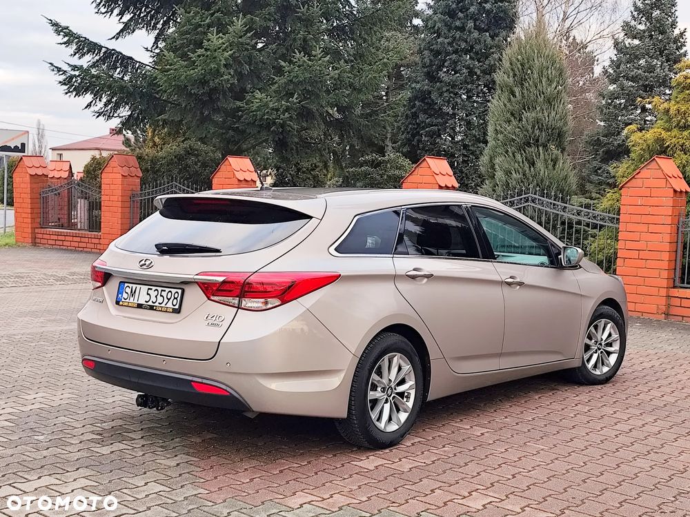 Hyundai i40 Kombi blue 1.7 CRDi DCT Style - 4