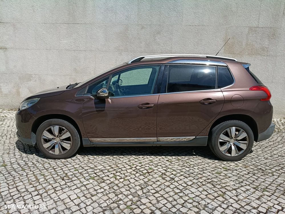 Peugeot 2008 1.6 e-HDi Allure - 22