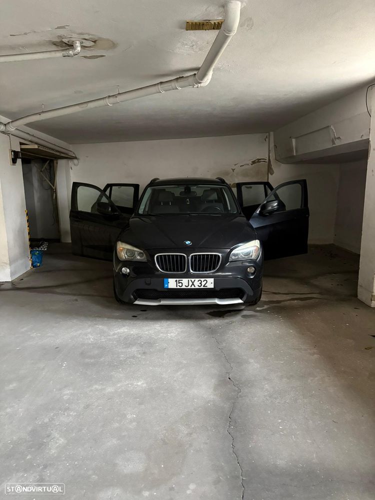 BMW X1 20 d sDrive - 1
