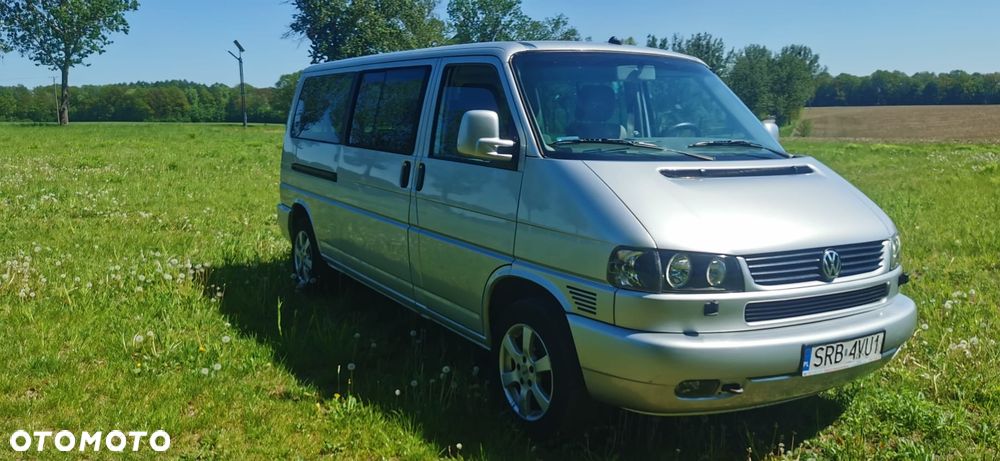 Volkswagen Caravelle - 1