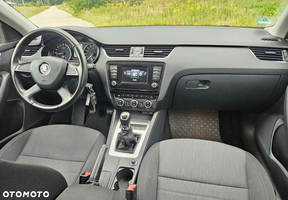 Skoda Octavia 2.0 TDI Edition - 6