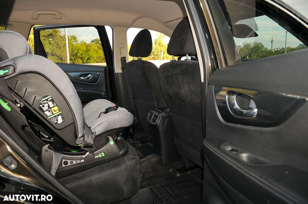 Nissan X-Trail 1.6 dCi ALL-MODE 4x4i N-Connecta - 12