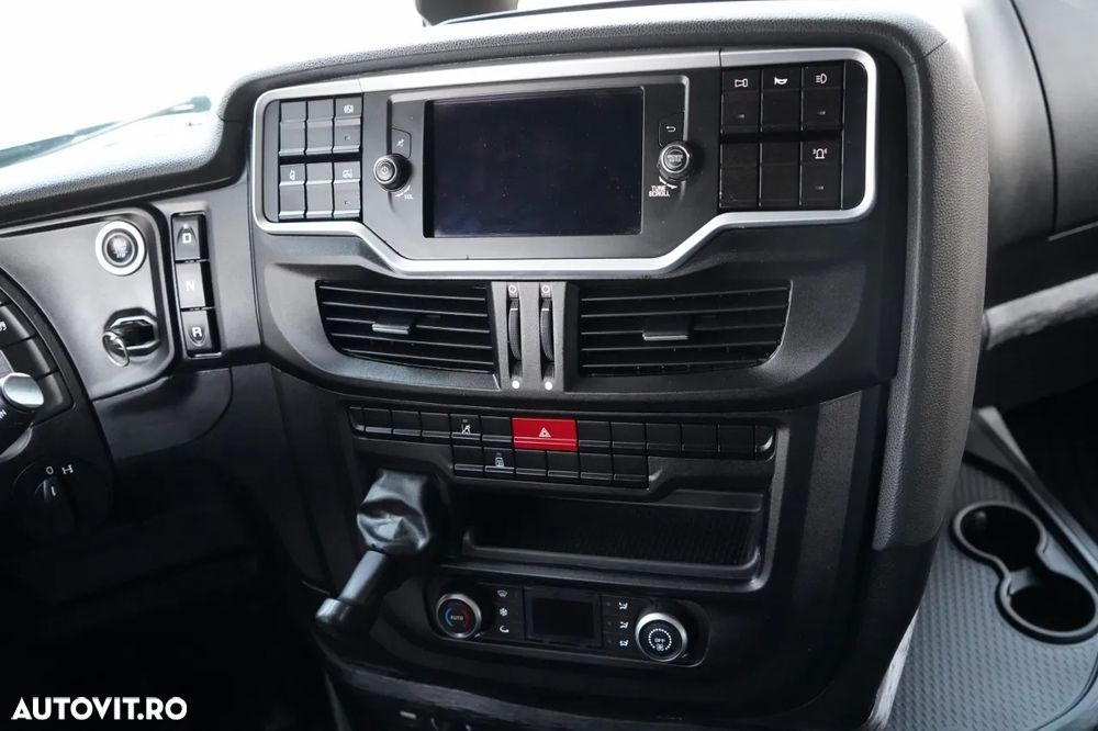 Iveco S-WAY / 570 / RETARDER / I-PARK COOL / FULL AIRMATIC / 100% ANVELOPE / JANTE DIN ALIAJ / PIELE / - 31
