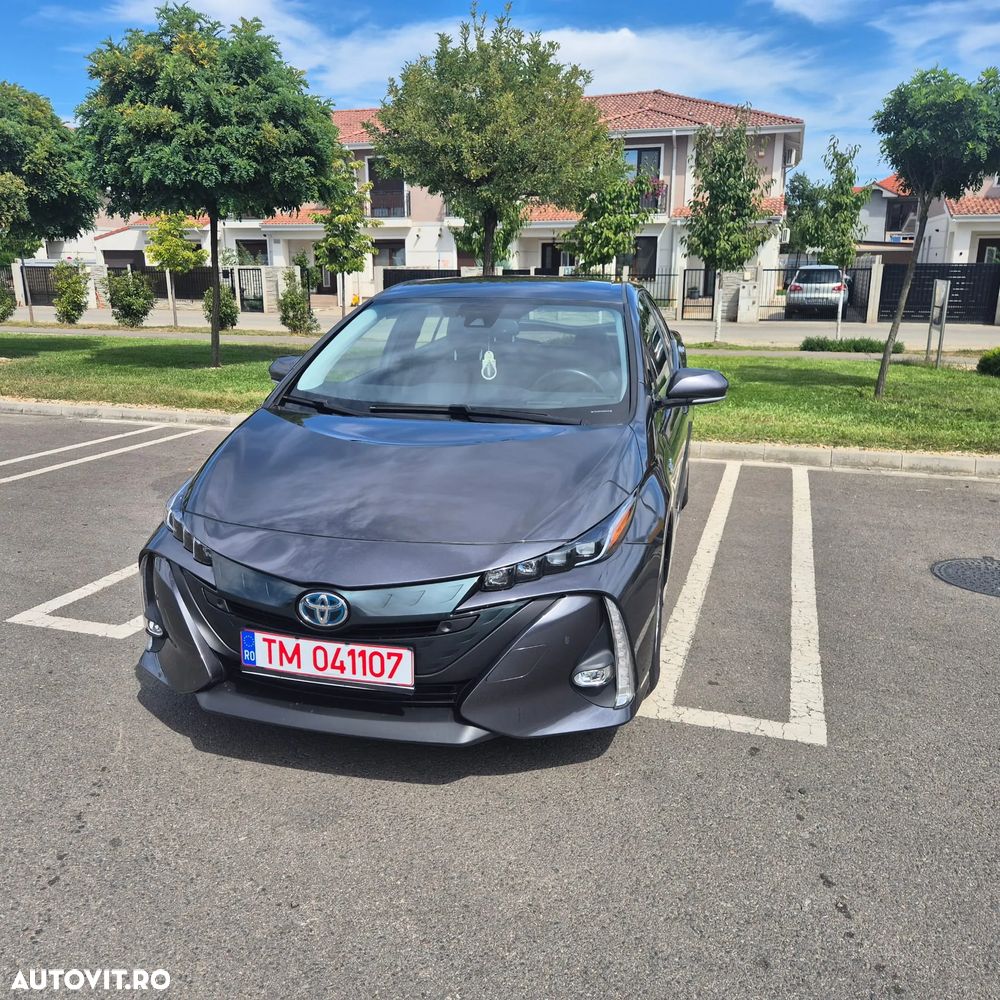 Toyota Prius Plug-in Hybrid Executive - 1