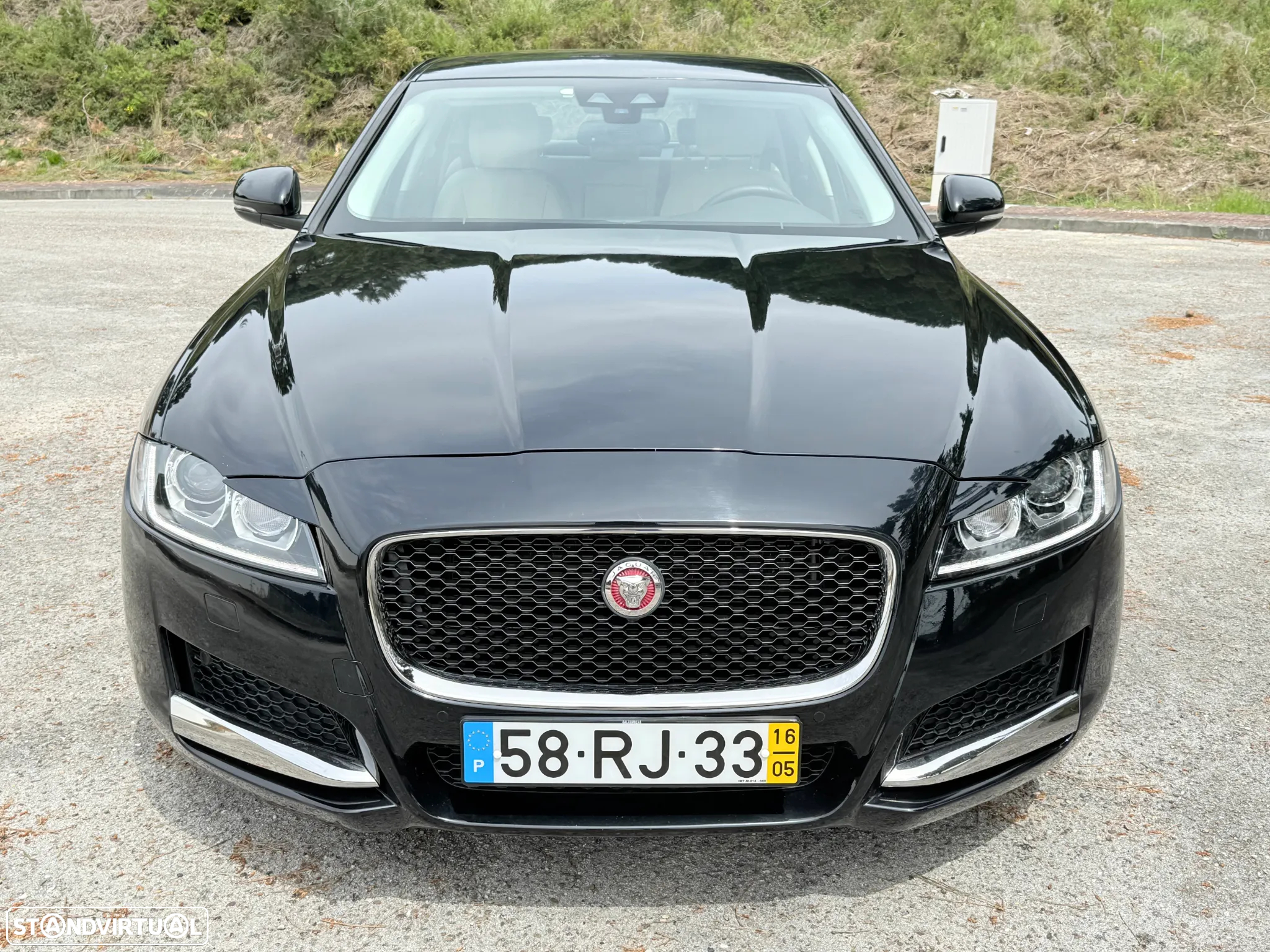 Jaguar XF 2.0 D Prestige Aut. - 3