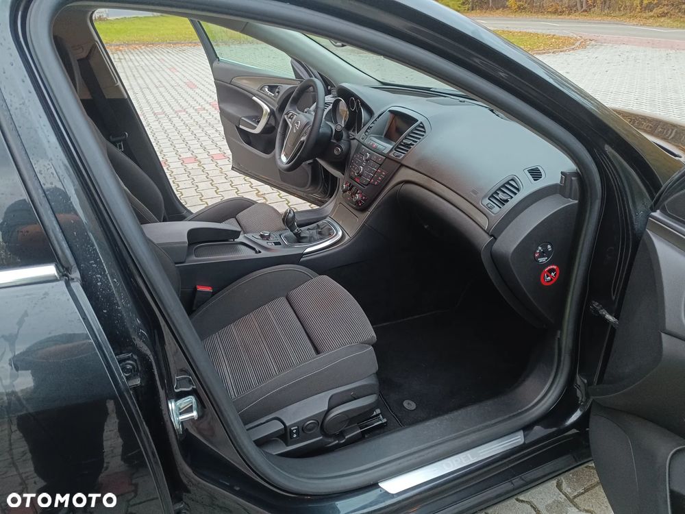 Opel Insignia - 33