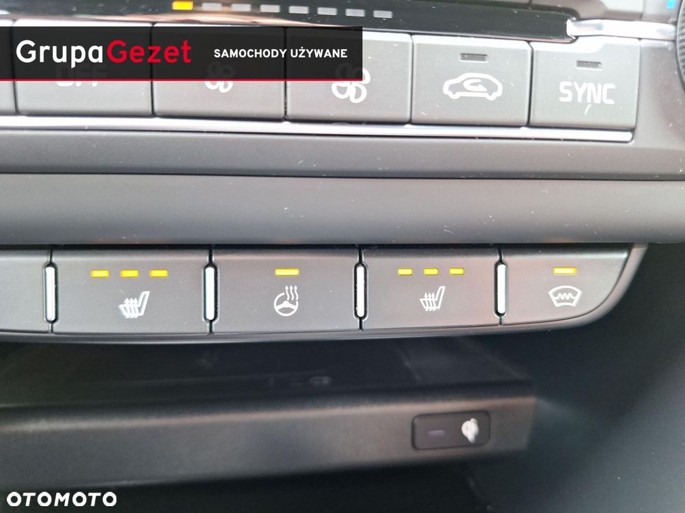 Kia ProCeed 1.6 T-GDI GT DCT - 34