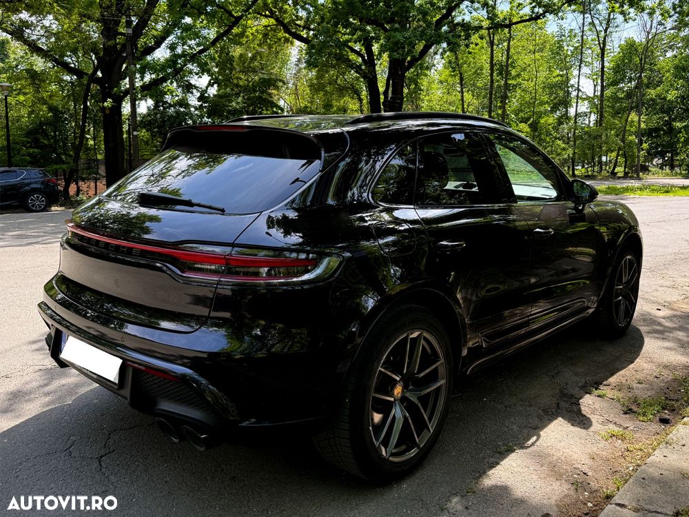 Porsche Macan - 2