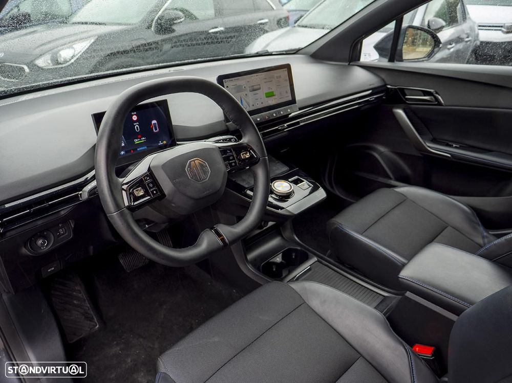 MG MG4 77 kWh Extended Range Luxury - 22