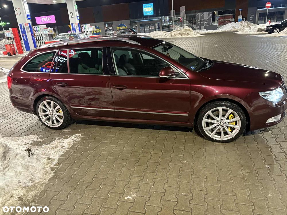 Skoda Superb 3.6 V6 4x4 DSG L&K - 21