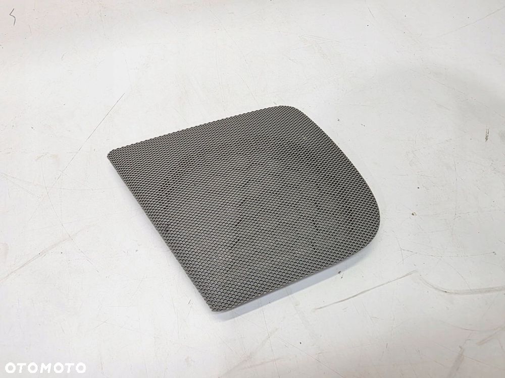 MASKOWNICA GŁOŚNIKA LEWY TYŁ AUDI A3 8P SPORTBACK 8P4035435 SZARA - 1