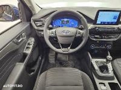 Ford Kuga - 11