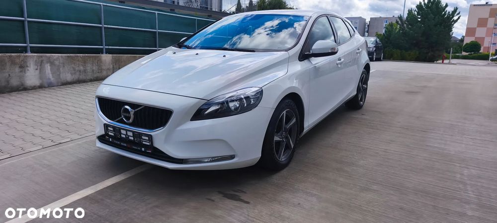 Volvo V40 D3 - 16