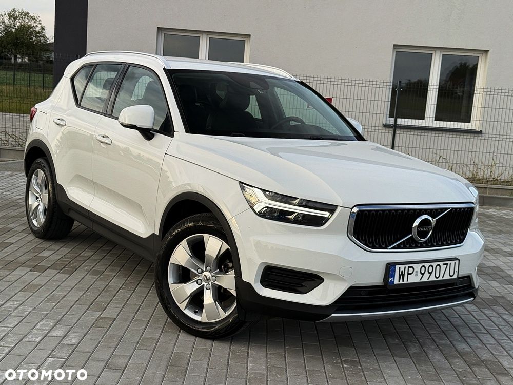 Volvo XC 40 D3 Momentum Pro - 2