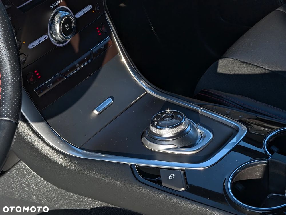 Ford S-Max 2.0 EcoBlue Twin-Turbo ST-Line - 27