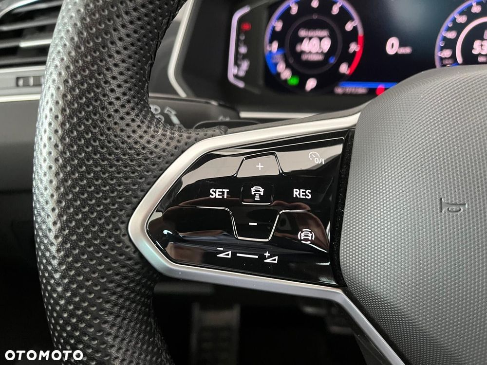 Volkswagen Tiguan 1.5 TSI EVO R-Line DSG - 23