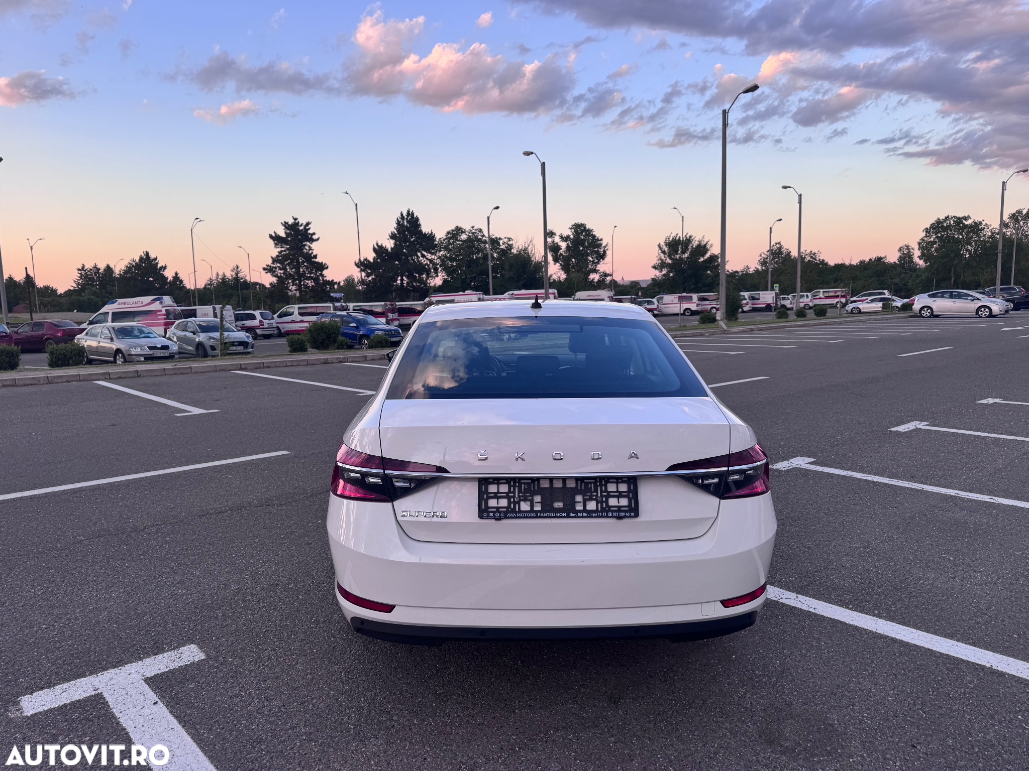Skoda Superb 2.0 TDI Style - 19