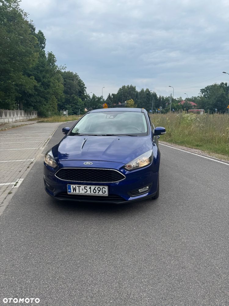 Ford Focus 1.0 EcoBoost Active Business - 4