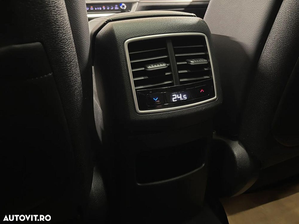 Kia Sportage 1.6 T-GDI HEV 6AT 4x2 GT Line - 23