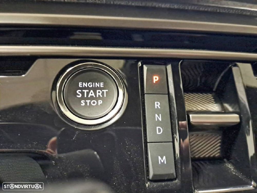 Peugeot 5008 1.2 Hybrid Allure e-DCS6 - 18