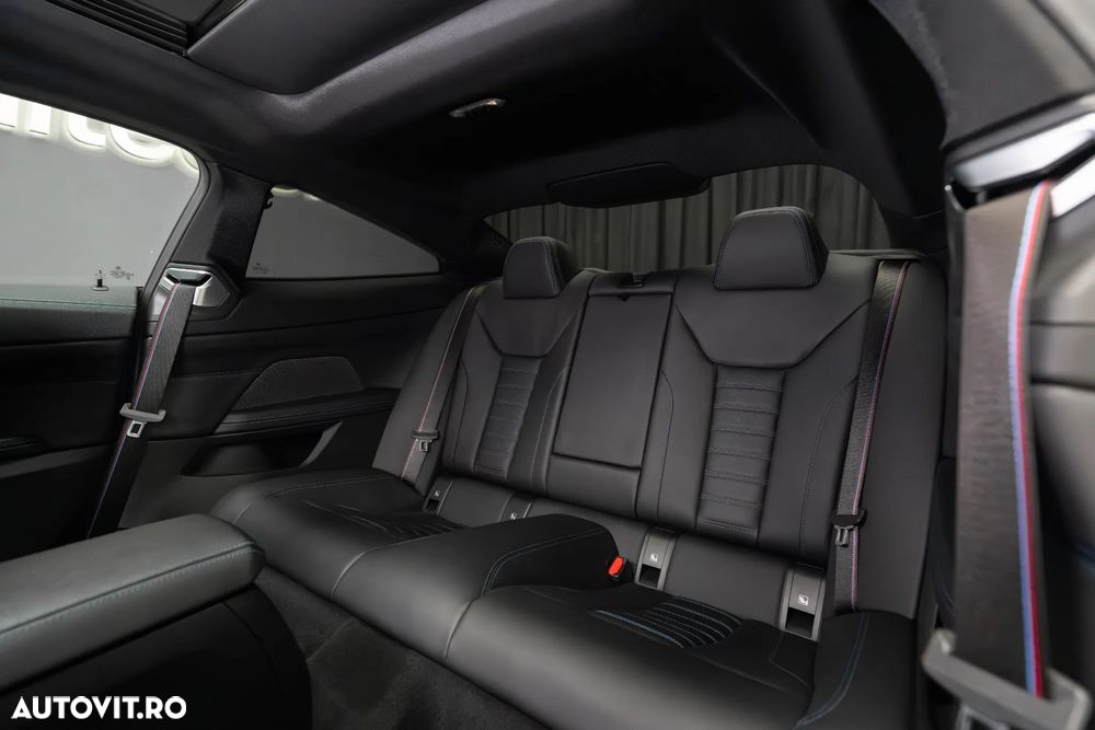 BMW M4 M440i xDrive AT MHEV - 28