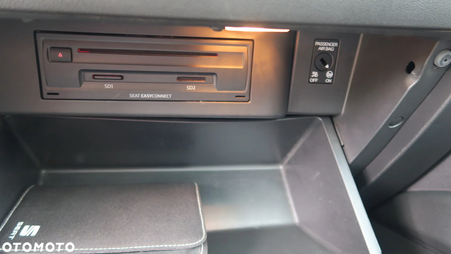 Seat Leon 2.0 TDI DPF Start&Stop DSG XCELLENCE - 27
