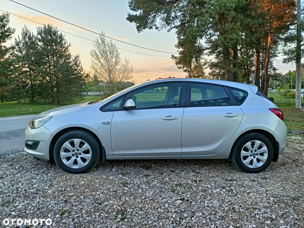 Opel Astra 1.6 Cosmo - 10