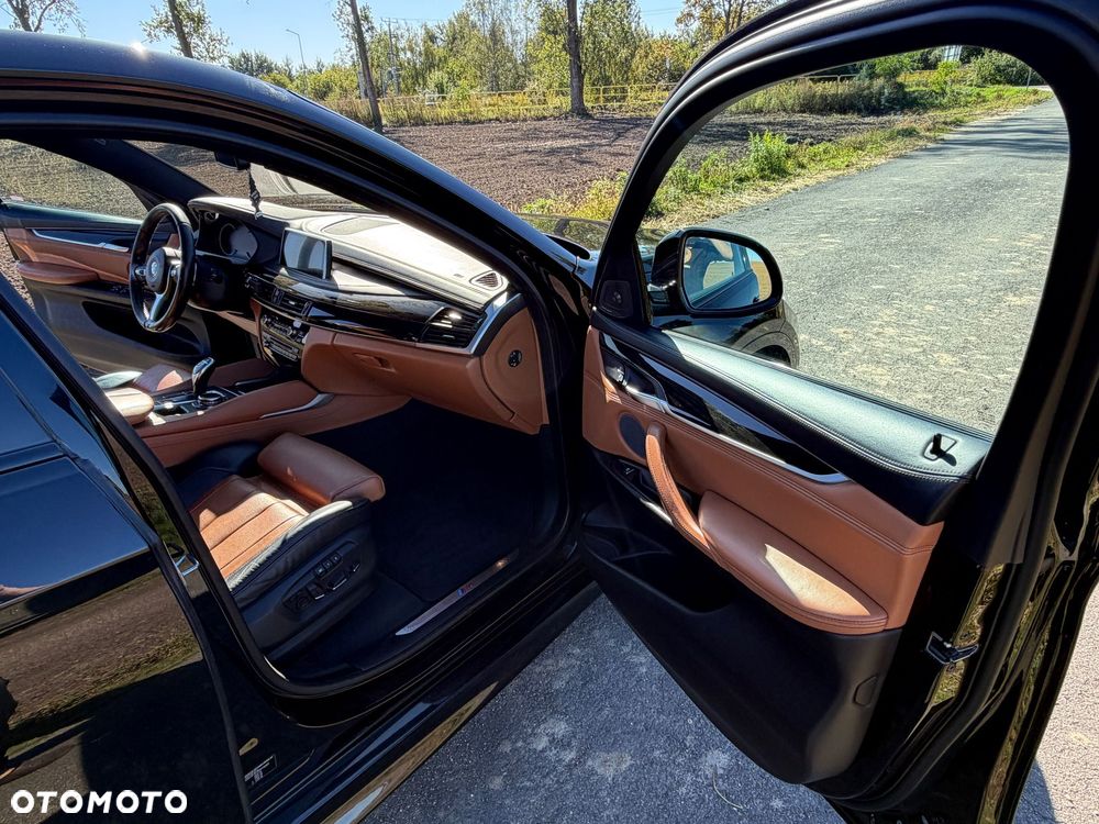 BMW X6 - 12