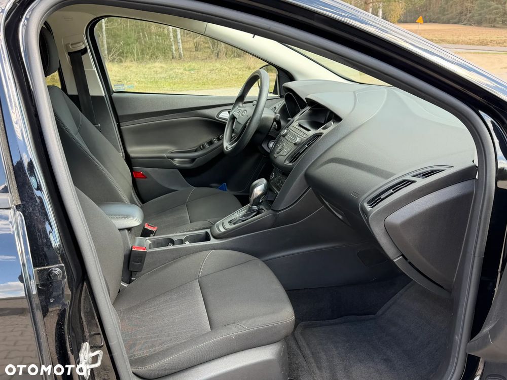 Ford Focus - 13