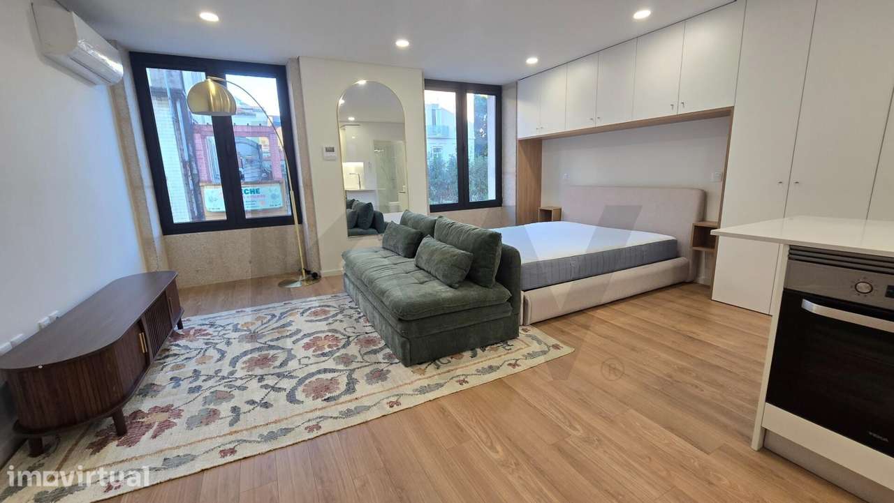 Apartamento "Studio", mobilado e equipado, na Rua da Firmeza - Port - Grande imagem: 3/17